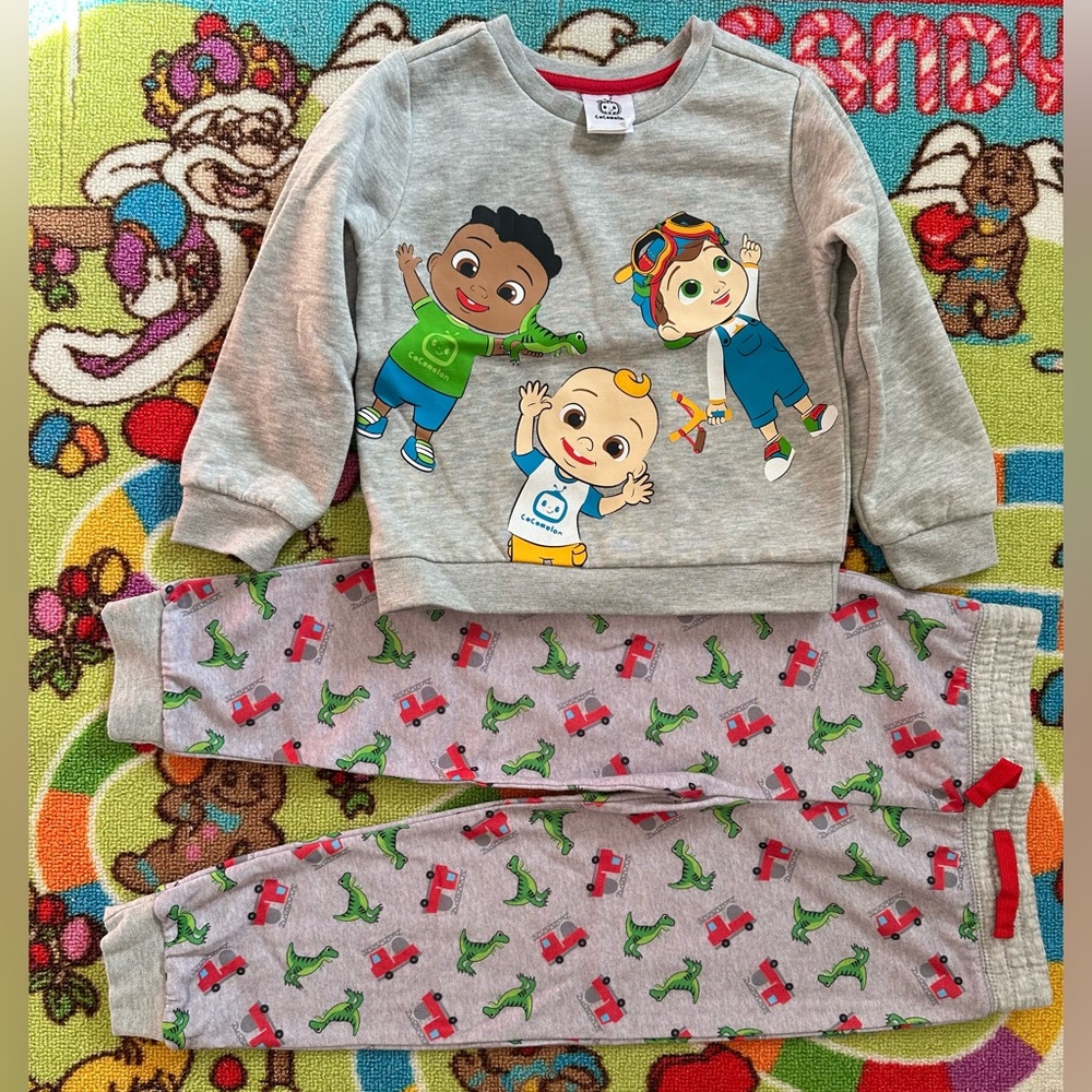 Boys 👦 cocomelon matching set.